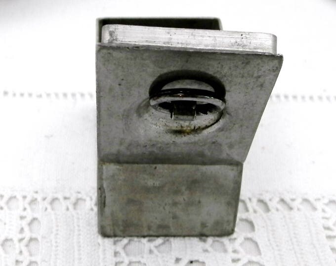 Small Vintage Metal Box with Ring Pull Could be Used as a Ring Box, Unusual Shaped Box, Curios, Jewelry Box Gift, French Brocante Decor Small Vintage Metal Box with Ring Pull Could be Used as a Ring Box, Unusual Shaped Box, Curios, Jewelry Box Gift, French Brocante Decor