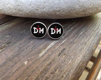 Stud Earrings DM, silvery support(medium), resin cabochon, they measure 10mm in diameter