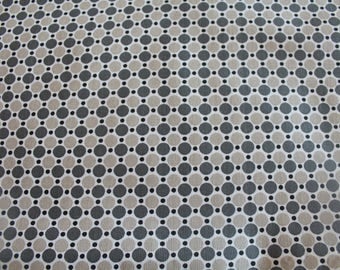 Graphic fabric coupon 50 x 70 cm taupe and gray