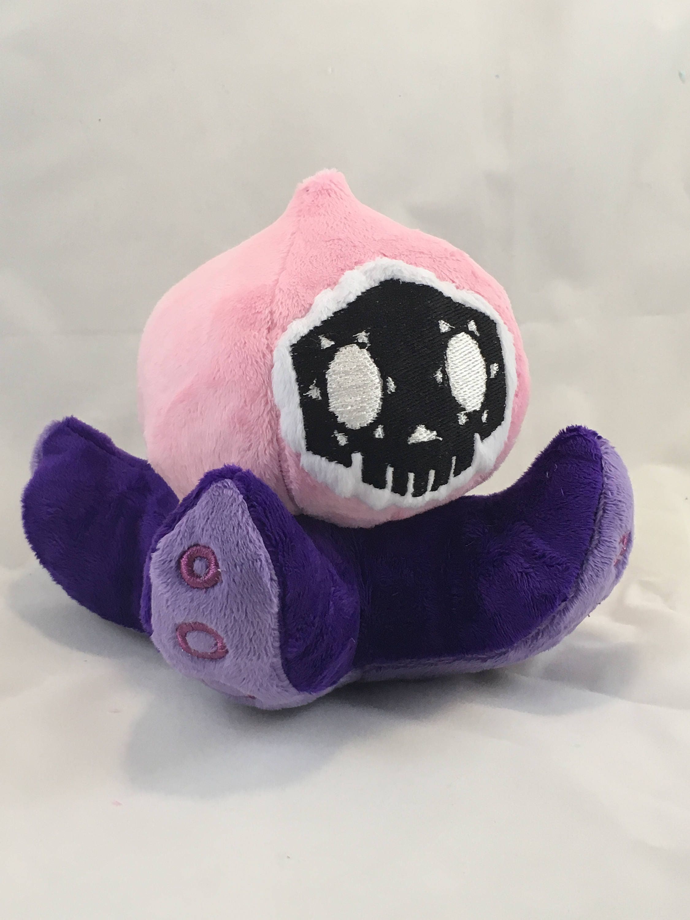 sombra plush