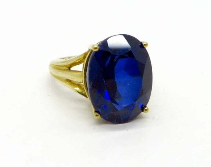 Vintage Blue Spinel Solitaire Ring, 10K Gold Synthetic Spinel Ring, Sapphire Blue Statement Ring, Engagement Ring, Size 4 Vintage Blue Spinel Solitaire Ring, 10K Gold Synthetic Spinel Ring, Sapphire Blue Statement Ring, Engagement Ring, Size 4