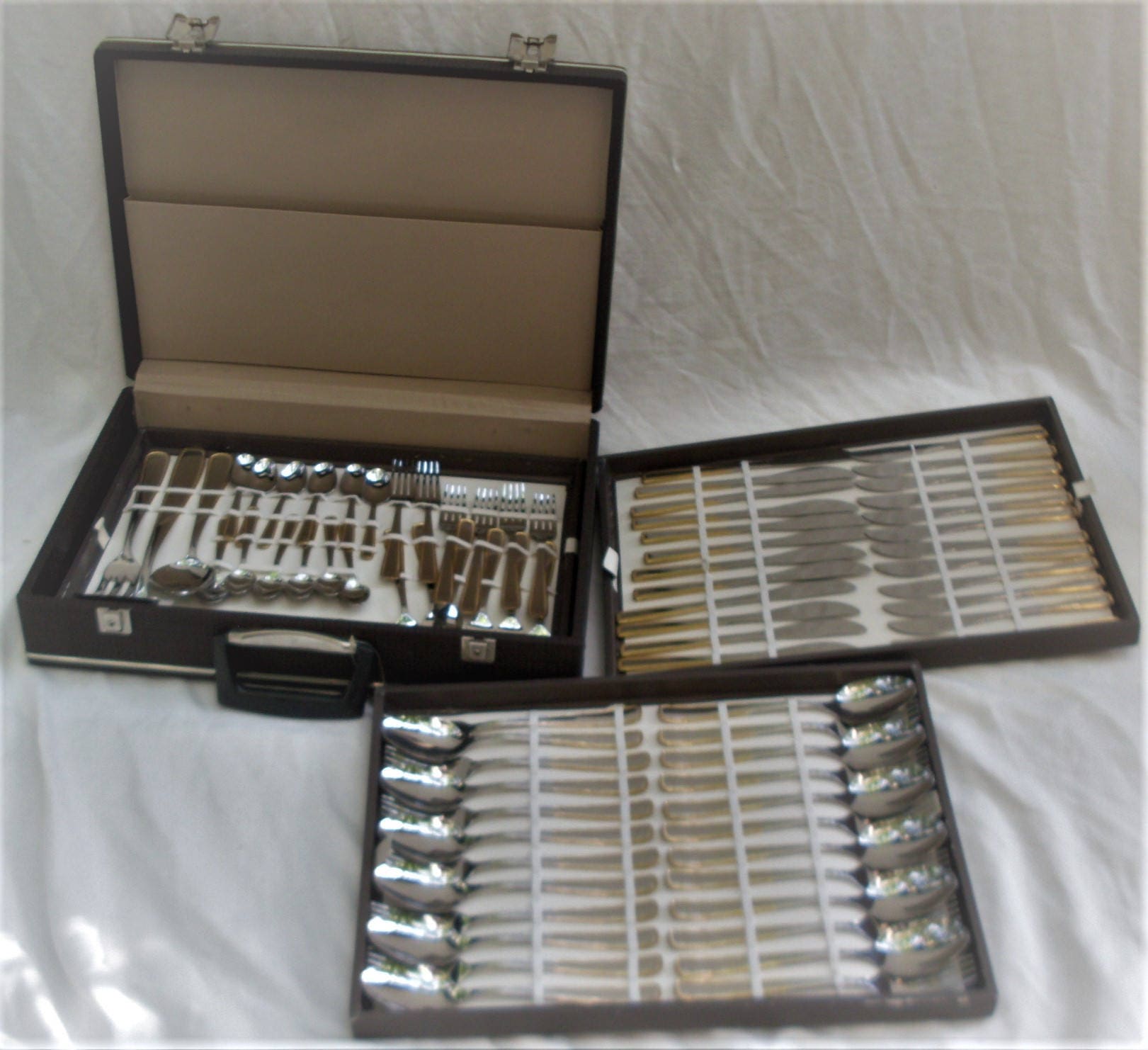 cutlery service from 12 produced in Italy from D.A.C. with