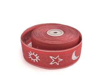 Red Ribbon and silver plated 32 mm