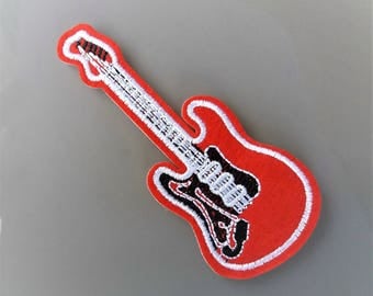 Patch 10,5 cm red thermocollant guitar