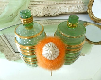 Vintage 1940's French Set of Art Déco Vanity Perfume Bottle & Beauty Powder Box with Puff, Green and Gold Glass, Shabby Chic, Made in France