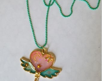 Winged heart bezel necklace