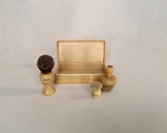 BAKELITE Shaving kit! Men's shaving kit, Barbershop prop, Barber shop heaven! GREAT Gift for any retro lovin' man!