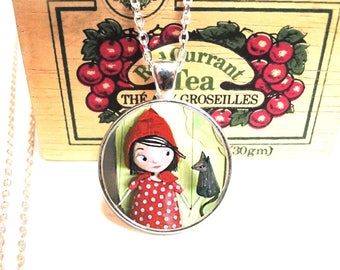 Long necklace, necklace, little Red Riding Hood fairy tale, little red hood reding