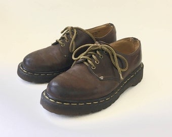 90s Brown Leather Doc Martens Womens 7 UK 5 EUR 38 Dr Marten