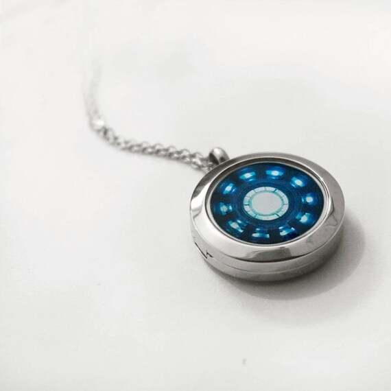 Stainless steel locket Iron man necklace Heart Arc reactor