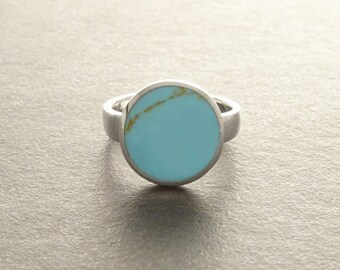 Blue Turquoise Ring - Sterling Silver 925 - Turquoise - Tribal Ring - Hipster Ring - Round Ring - Small Ring - Boho jewelry - Blue Ring.
