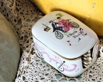 Stacking Ashtrays Ceramic - Set of Four with Matching Holder - 'Nostalgic Tunes' Design