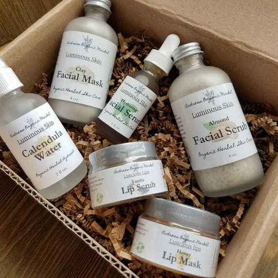 Organic Facial Care Gift Set Beauty Box Gift for Her Facial