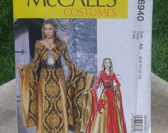 Misses Cersei Lannister Dress with Belt Costume - Game of Thrones Costume Dress - McCall's Sewing Pattern 6940 - Sizes 6 - 14