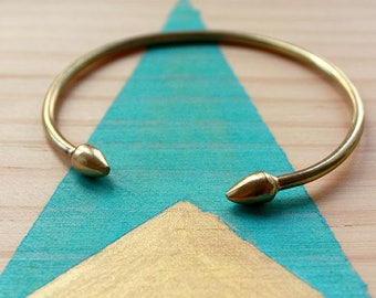 Bracelet jonc en LAITON Triangle | Bracelet très élégant à porter tous les jours | Tendance 2017 | Cadeau pour soi | Idée pour offrir