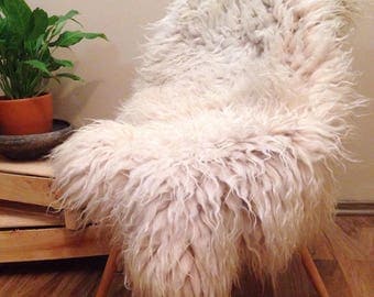 Felted Icelandic Sheepskin Rug, Icelandic Pelt, Sheepskin pelt, fur chair throw, longhair sheepskin, boho decor