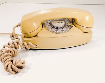 Vintage Bell Western Electric Princess 701B 1960 Phone Telephone Beige Untested With Ringer/Transformer Rotary Dial Phone