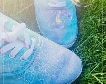 DoodleDoughnuts.co~ whimsical & magical sneakers
