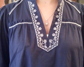 Cotton blouse embroidered Navy Blue