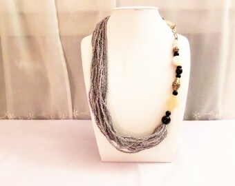 Necklace ethnic number 6 in African beads