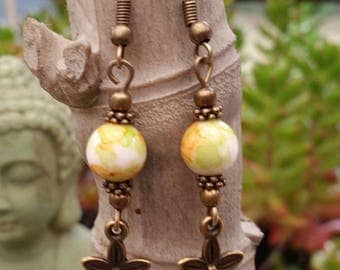 Earrings made of Howlite (8 mm beads)