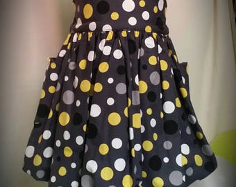 Dress 'balloon' child