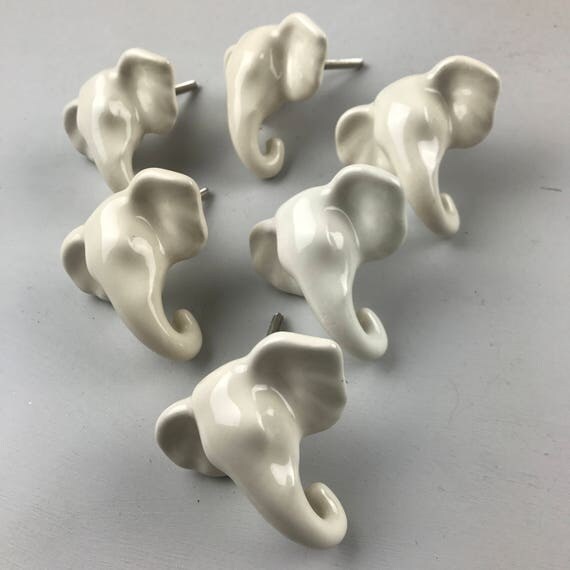 Set of 6 WHITE CERAMIC ELEPHANT knobs Safari
