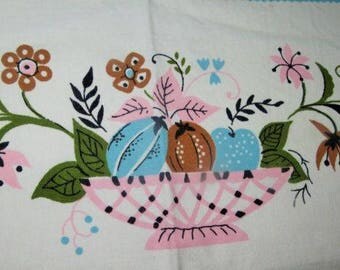 Vintage Tablecloth 50s Pink & Aqua Folk Art Provincial