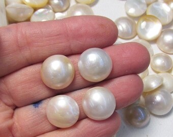 20% Off Sale Natural Mabe Pearl cabochon, 14mm 15mm Round Lustrous Cream Ivory Pearl, QTY1 Cabochon