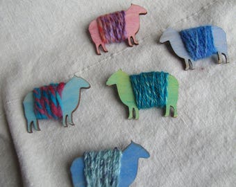 Sheep brooch | Etsy