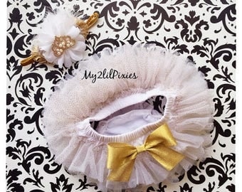 SALE Princess Headband and tutu bloomers. White and Gold sparkles, White tutu, tiara baby girl headband, birthday outfit, baby special occas