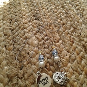 Buyer photo Laurie Balcomb, who reviewed this item with the Etsy app for Android.