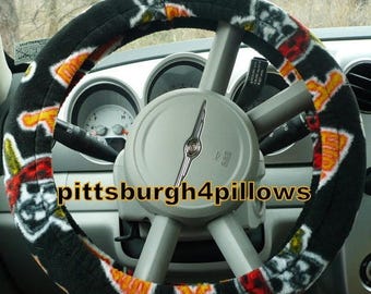 CHRISTMAS IN JULY Pittsburgh Pirates - Fleece - ( Warm ) - Steering Wheel Cover - ( Cars Only ) - Read Below