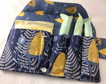 Privacy Pouch Blue Tampon Case Sanitary Pad Case Pad Pouch Tampon Bag Tampon Holder Tampon Wallet - Honey Bee in Navy