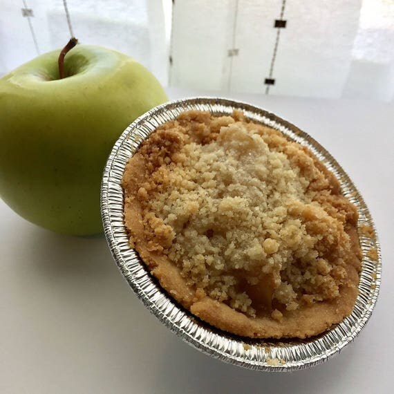 caramel apple pie mini pie dessert table pie wedding pie 18 mini pies
