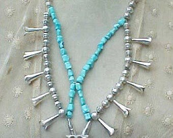 Beautiful Vintage Native American Navajo Squash Blossom Necklace