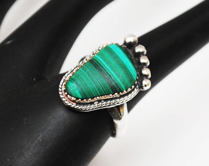 Sterling Malachite Ring - Foot - Green Gemstone - Size 9 ring - bare foot ring