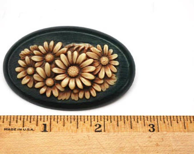 Celluloid Flower Brooch - Creamy Brown early plastic - Green wood - Oval Floral Pin