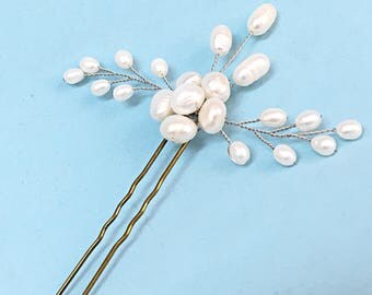 Bridal hair pin, wedding hair pins, pearl hair pin bridal, flower hair pins wedding, pearl hair pin for wedding, pearl wedding accessories