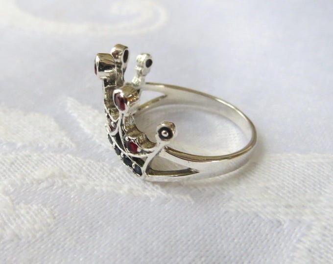 Art Nouveau Crown Ring, Sterling Filigree, Fire Garnet, Size 6 Ring, Vintage Crown Ring, January Birthstone