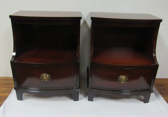 Dixie Mahogany Nightstands