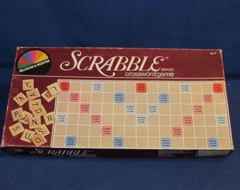 VINTAGE SCRABBLE Selchow and Righter 1982