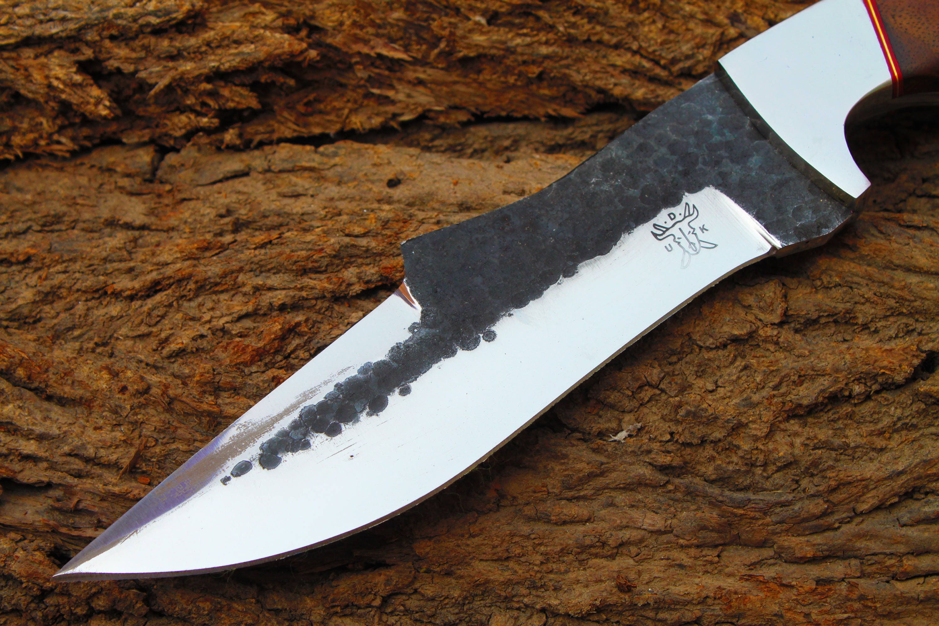 Carbon Steel Handmade 6.4 Blade Hunting knife w/ Walnut