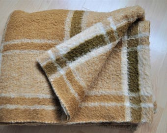pure shaving wool blanket 1970s, brown, beige, cream, Didas wool blanket, Dutch blanket, brown beige checkered blanket 150x215cm, single bed