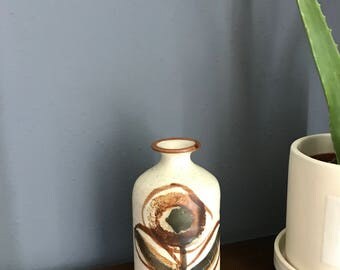 Small vintage pottery vase - brown and green flower - Bennett Welsh Studio