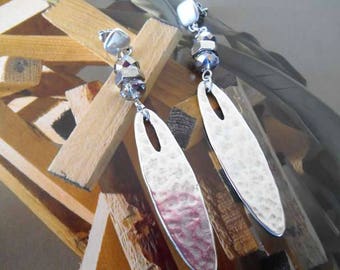 Long earrings modern silver hammered.