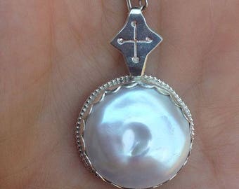 Pearl and Sterling Silver Snowflake Necklace