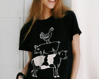WOMEN'S Friends not Food Vegan/Vegetarian Tshirt