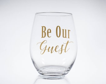 Beauty and the Beast -- Be Our Guest -- Disney -- Belle -- BFF -- Best Friend -- Gift for Her -- Disney Lover -- Wine Glass