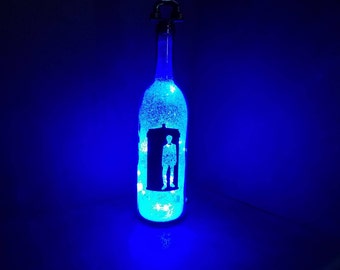 Dr. Who tardis, dr who bottle light, doctor who, dr who gift, dr who lighted bottle, dr who party, matt smith, tardis